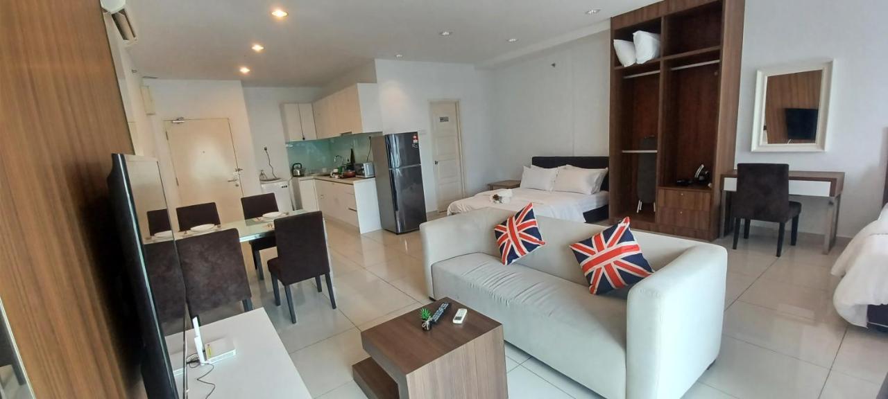 Apartamento Ls Mansion One George Town Exterior foto